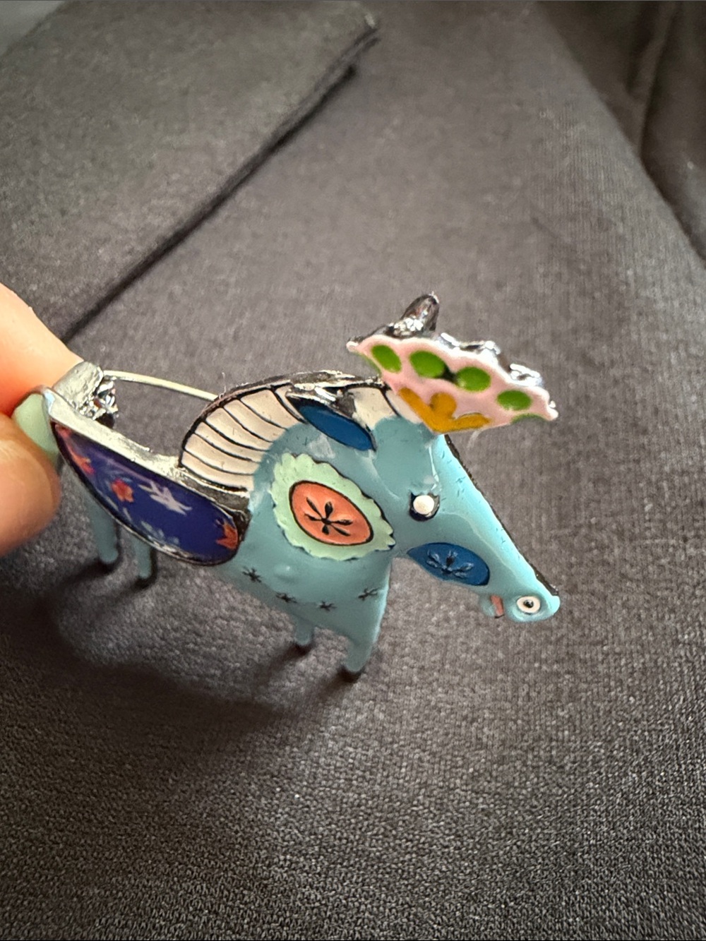 Blue Folk Art Horse Enamel Pin - Picture 6 of 6